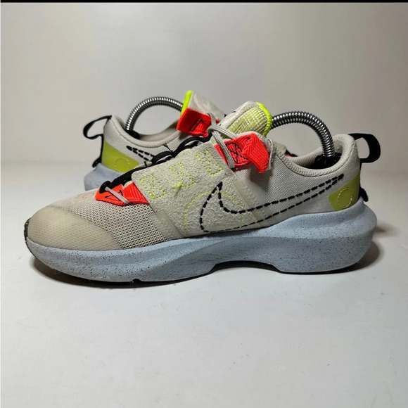 Nike Crater Impact GS Light Bone Stone Kid Sneaker Size 4Y Women 5.5 (279 Box 31 - Picture 3 of 9